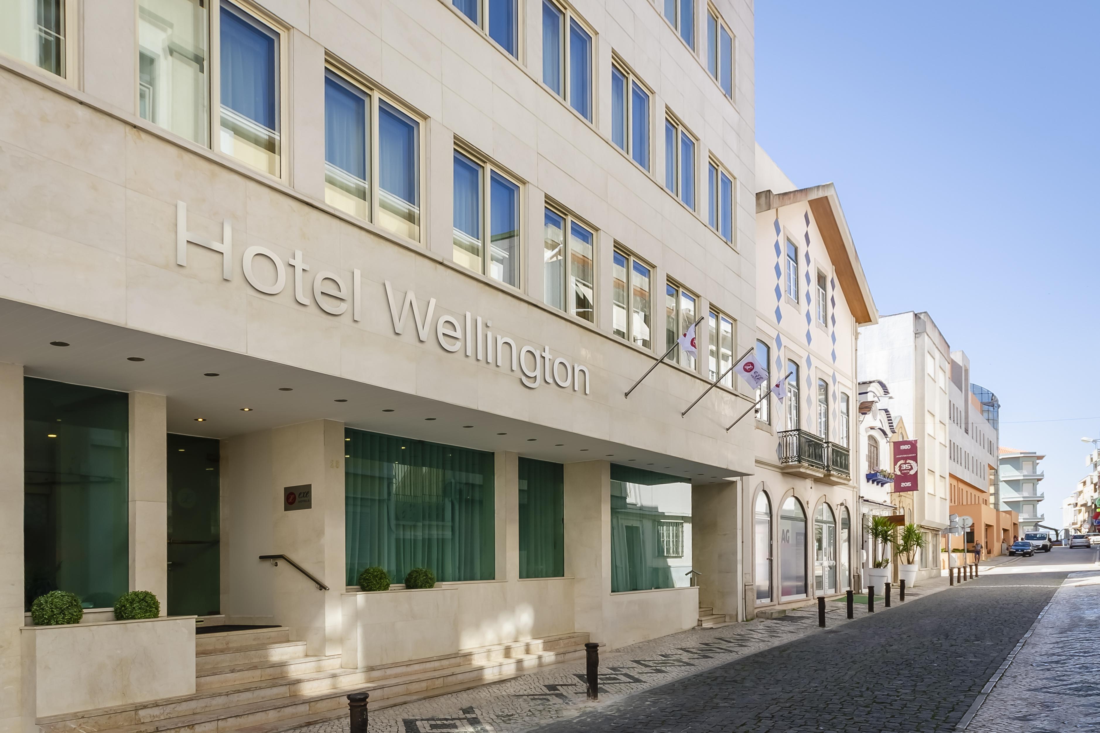 Hotel Exe Wellington à Figueira da Foz Extérieur photo
